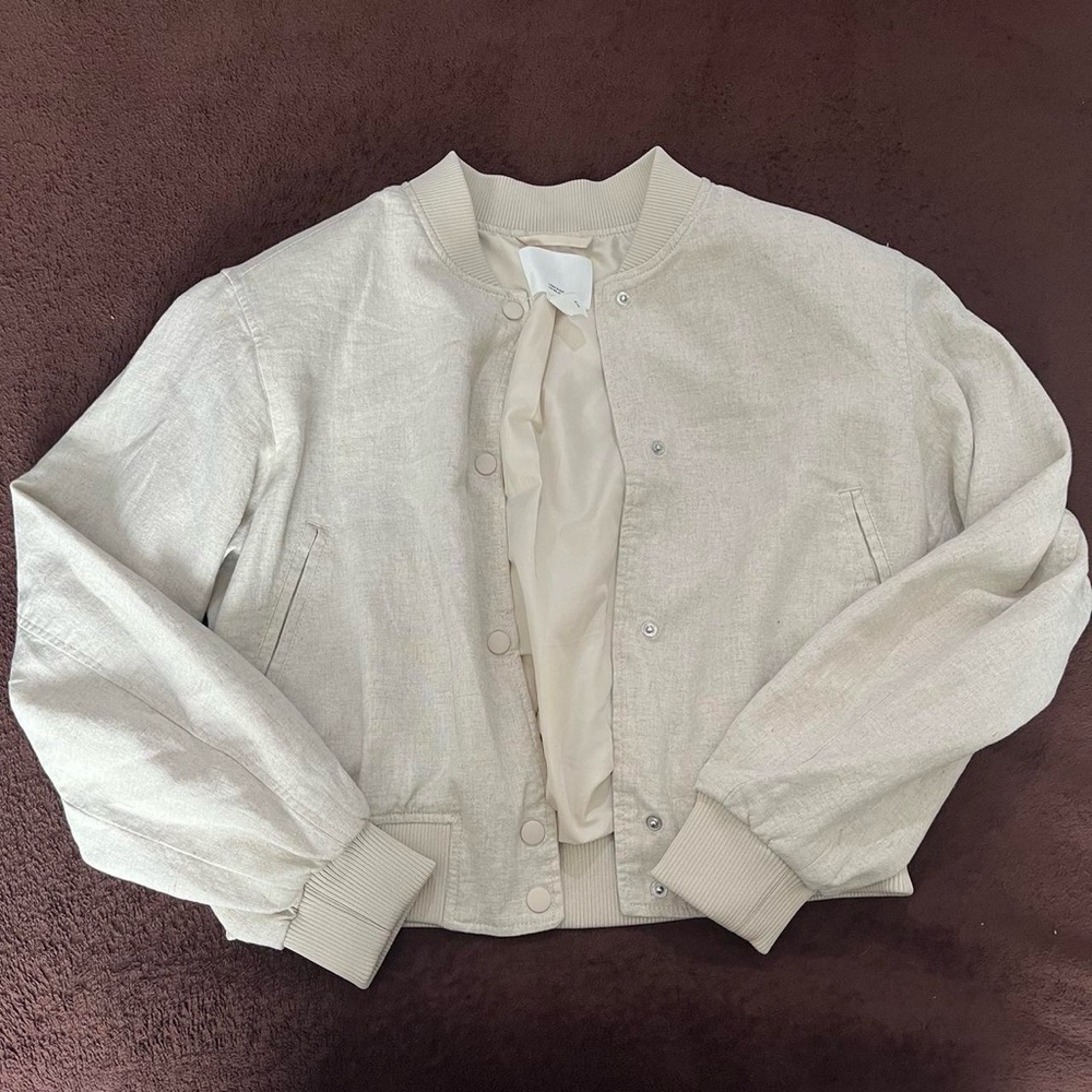 Women’s Medium H&M Cream Button-Up Padded Shoulder Linen Blend Bomber Jacket